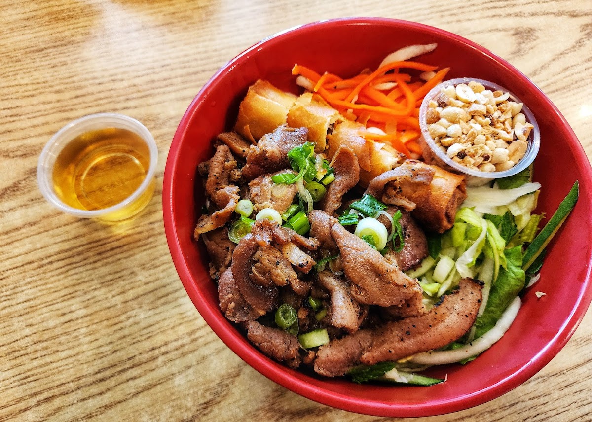 Pho Viet - Photo 1