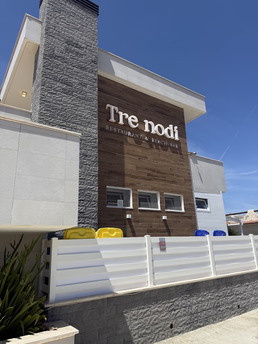 Tre Nodi Ristorante & Beach Bar