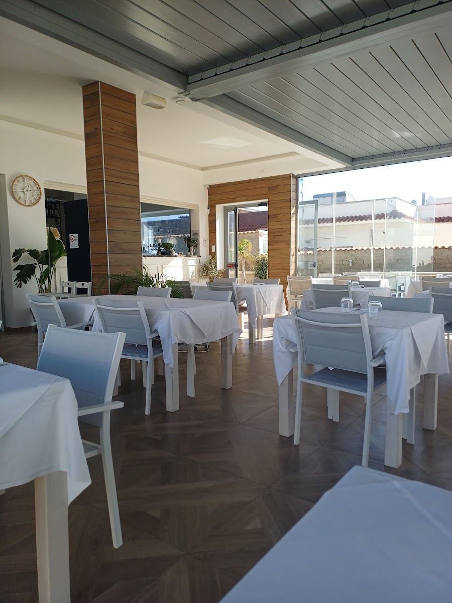 Tre Nodi Ristorante & Beach Bar - Photo 2
