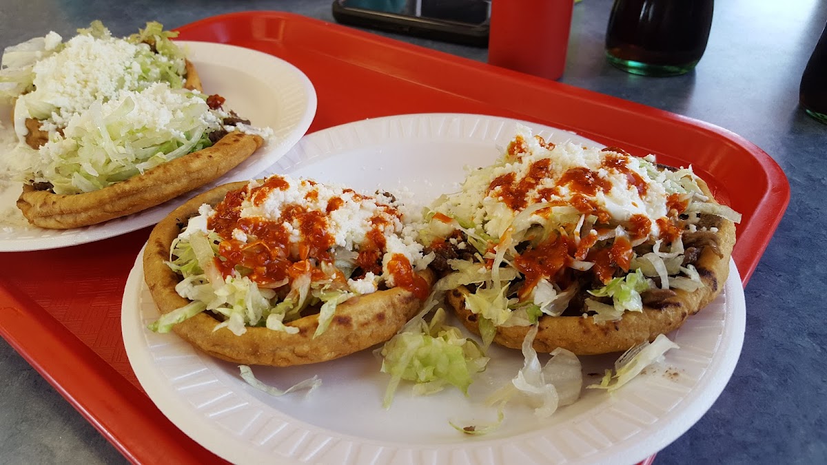 San Diego Tacos Shop - Photo 1
