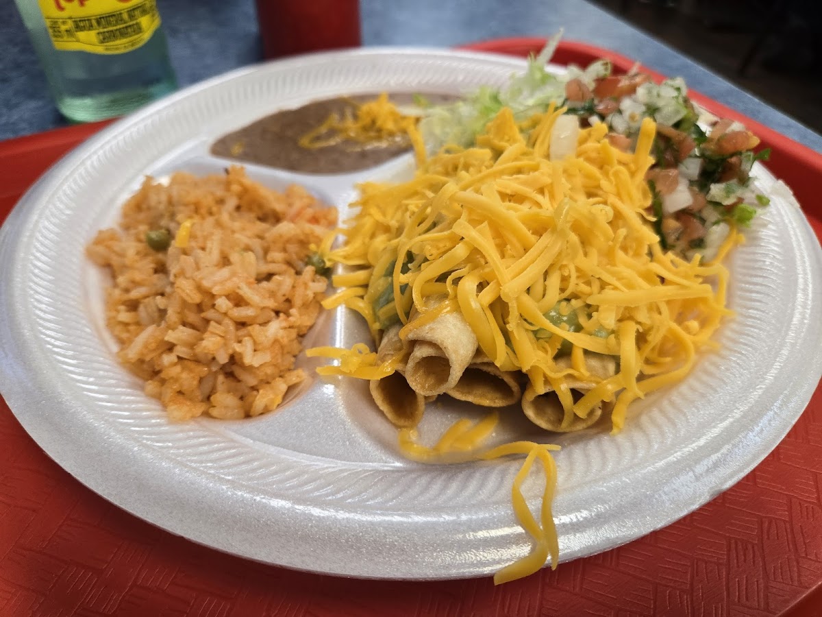 San Diego Tacos Shop - Photo 5