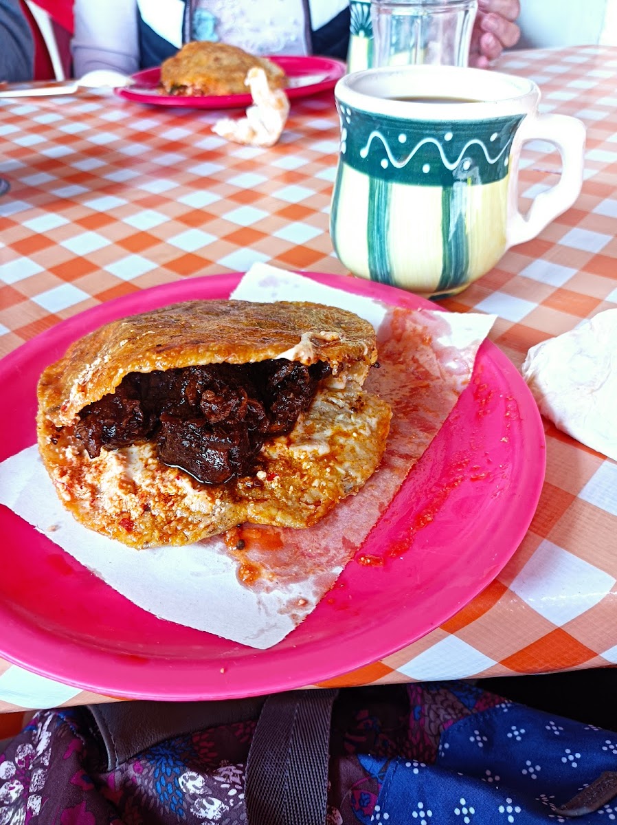 Gorditas Comonfort - Photo 4