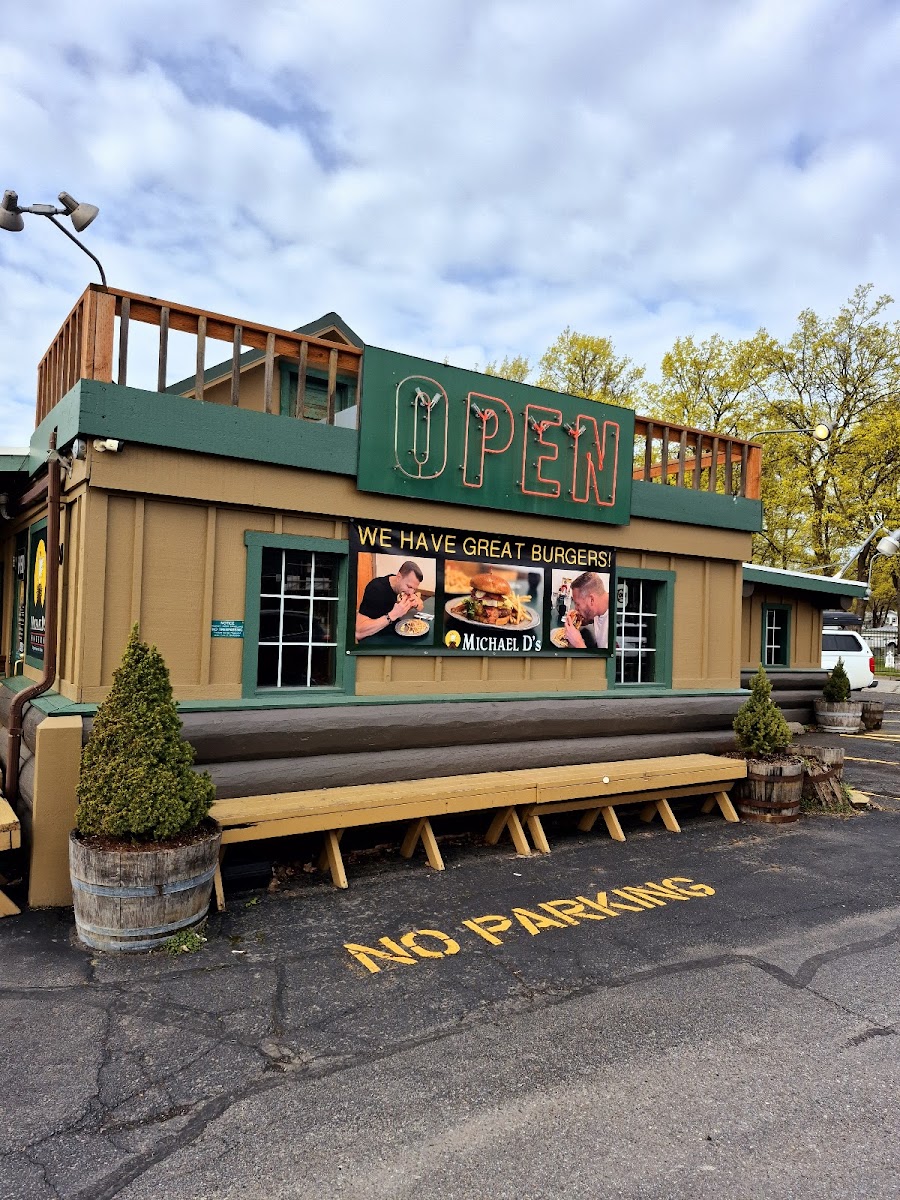 Michael D's Eatery