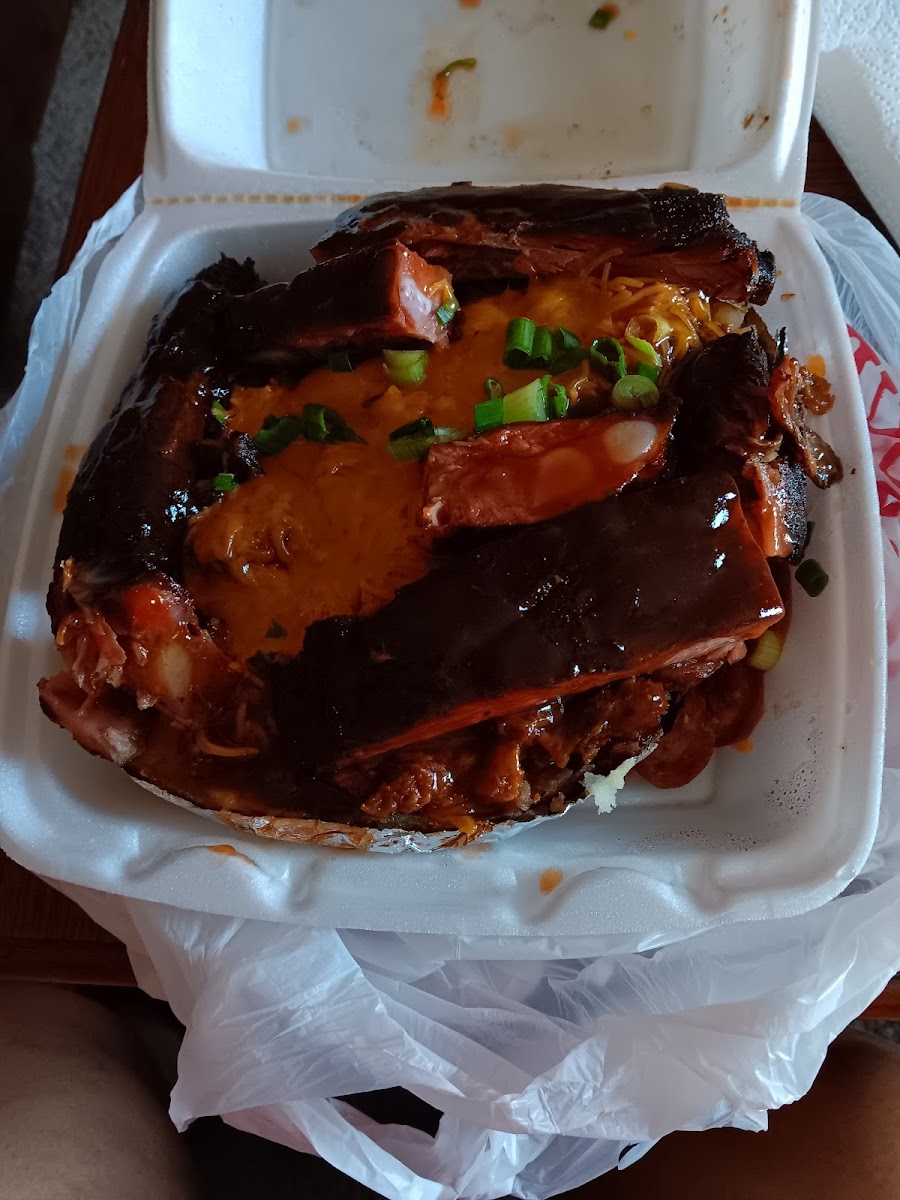 Kooly’s BBQ - Photo 5