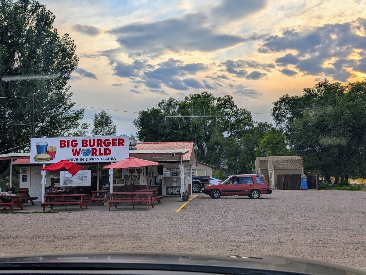 Big Burger World