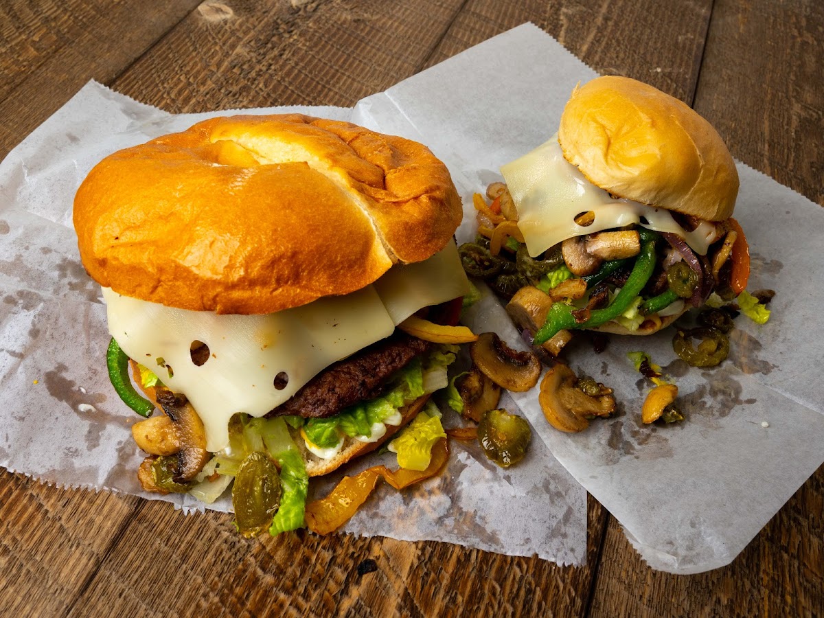 Big Burger World - Photo 1