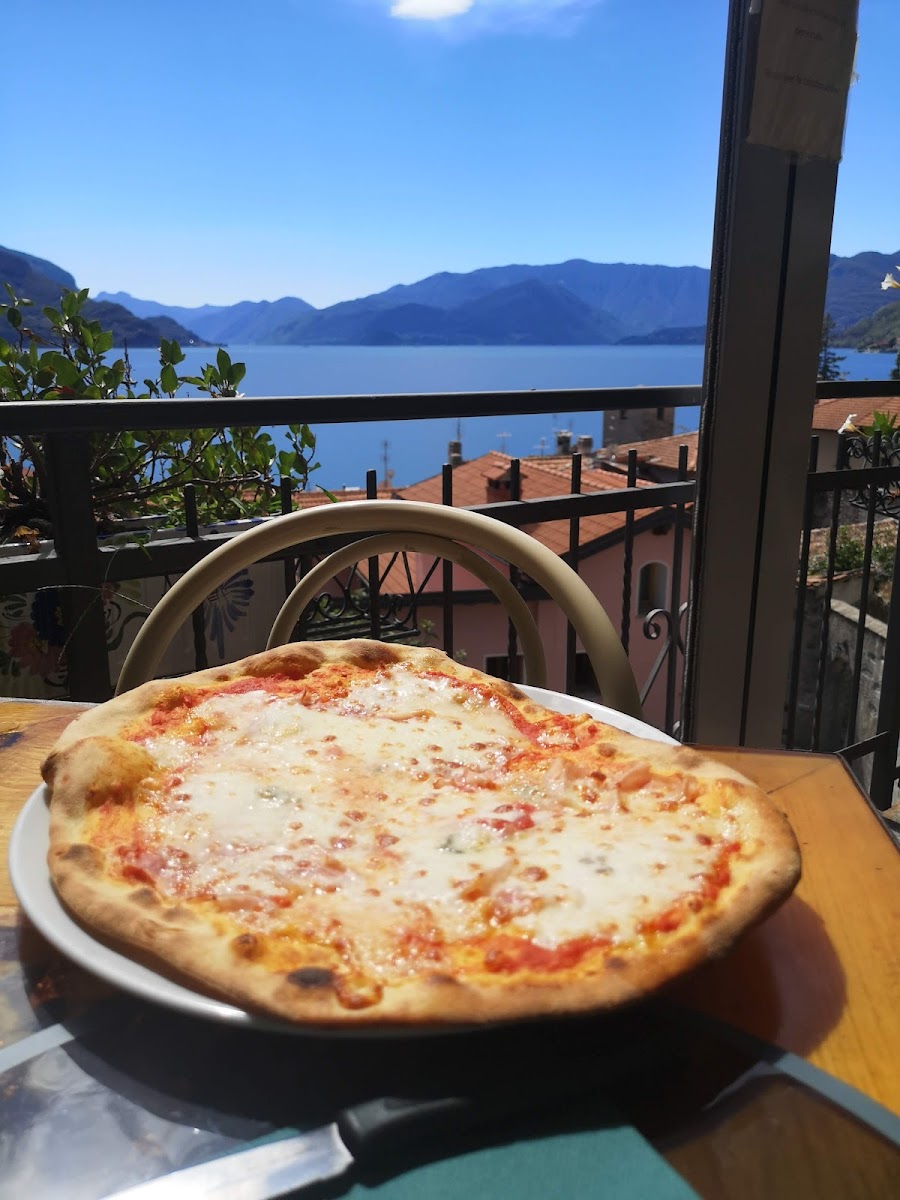 Trattoria Pizzeria Dei Platani - Photo 7