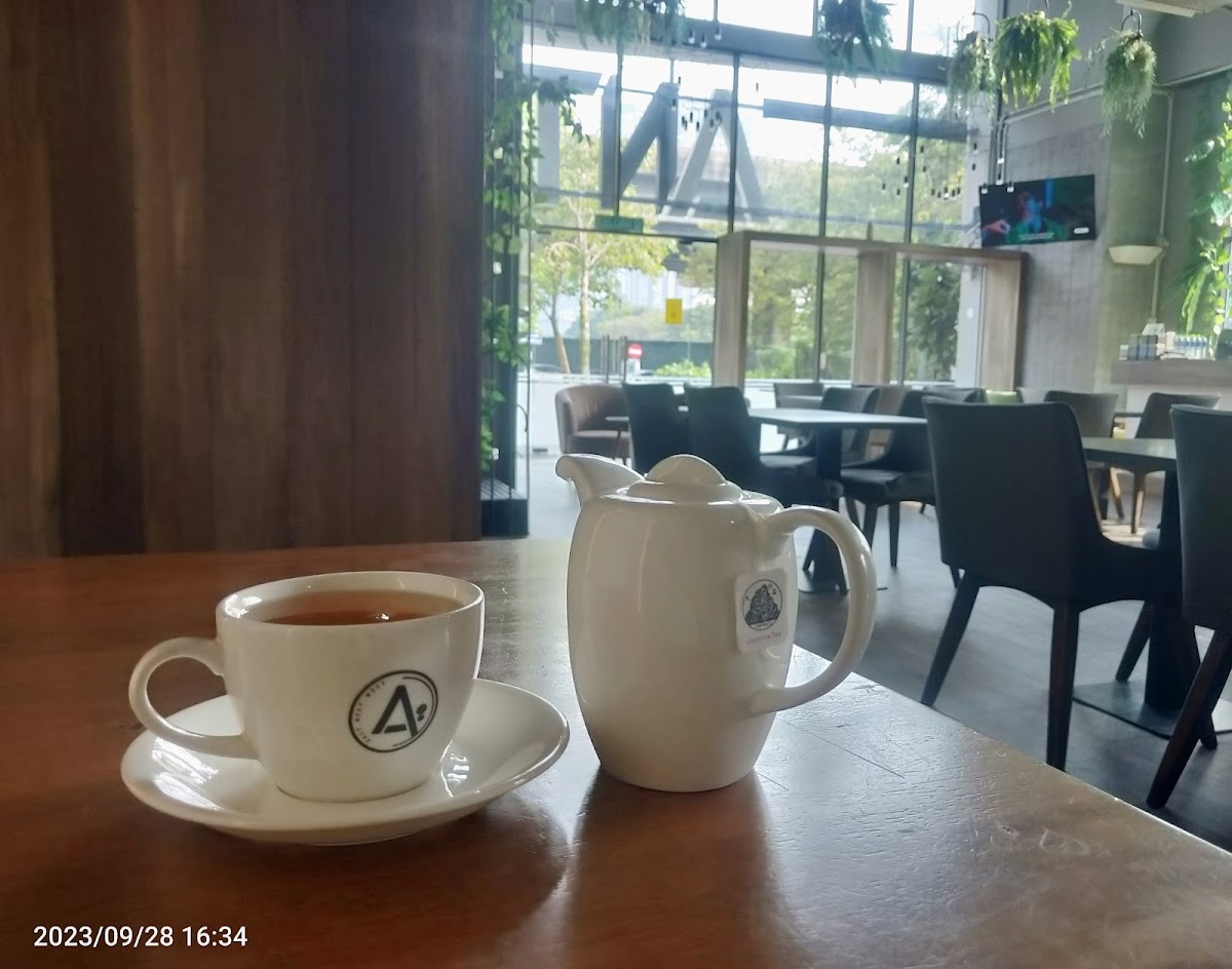 ANT Cafe & Bar - Photo 7