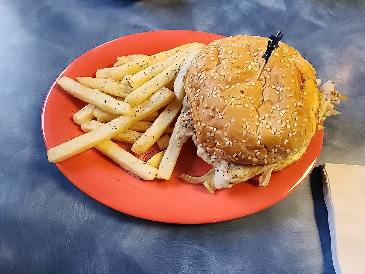 Kriner's Diner - Photo 6