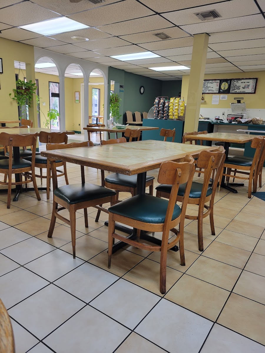 La Bamba Restaurant - Photo 6