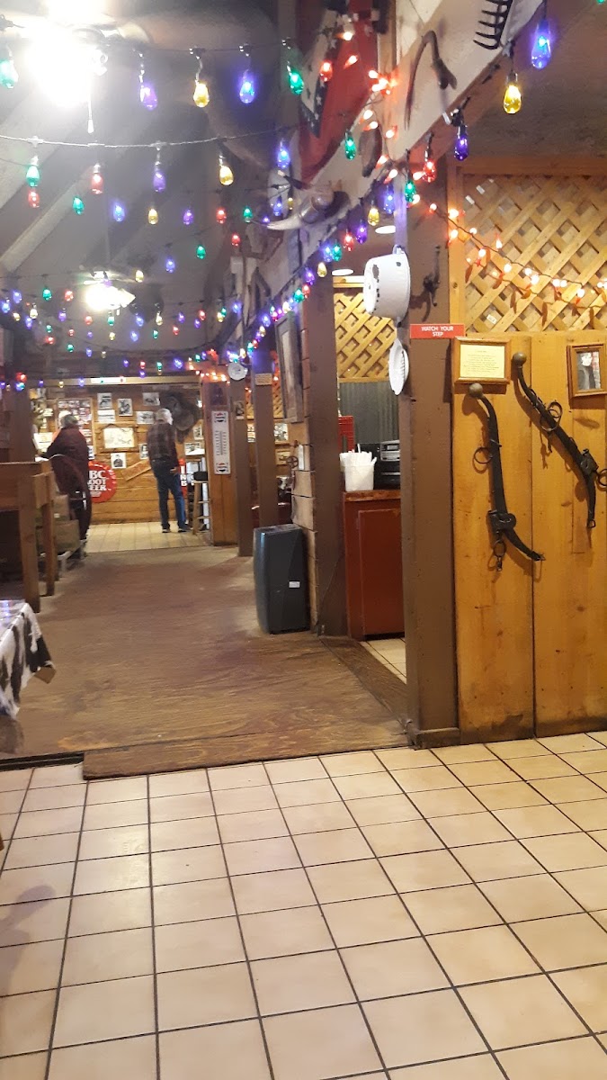 Brangus Steakhouse - Photo 7