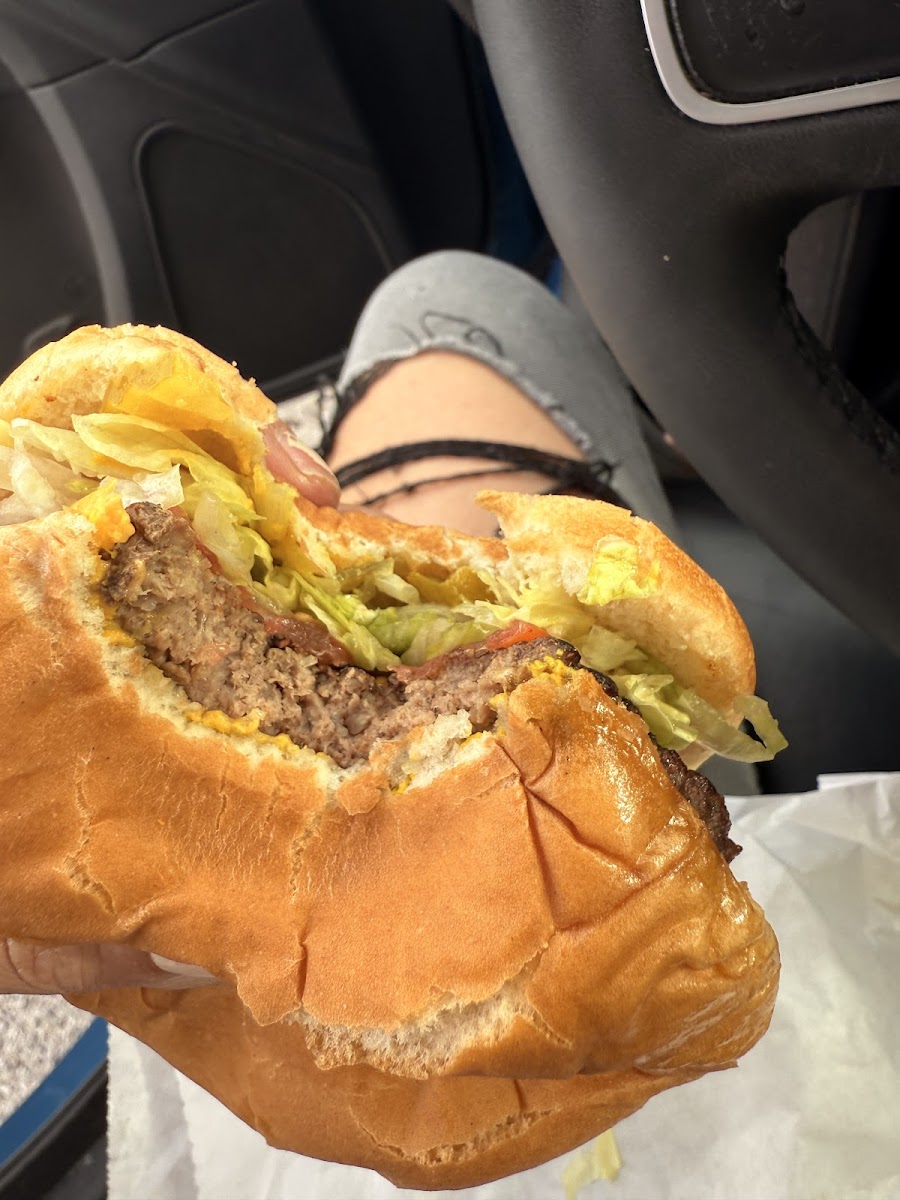 Airways Hamburger - Photo 9