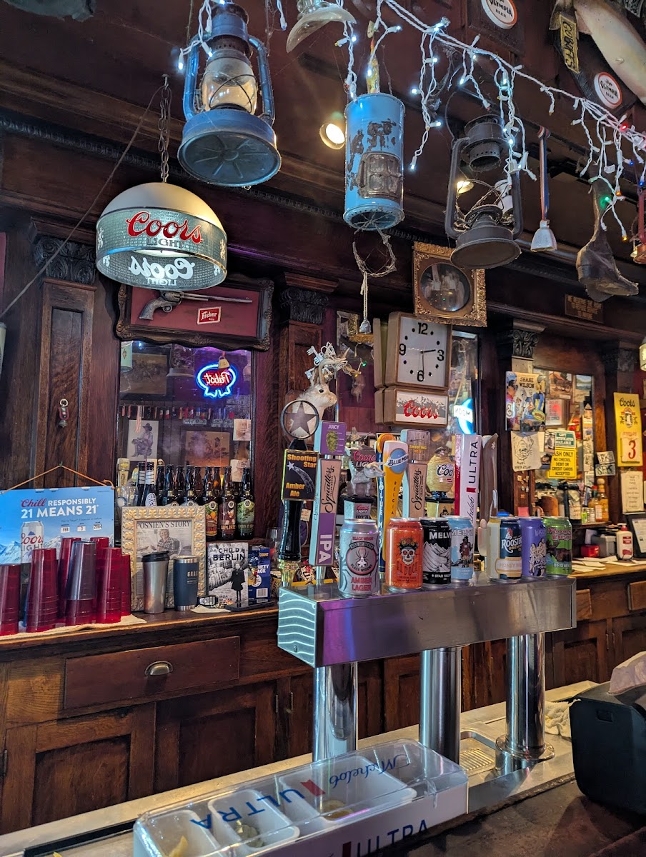 Shooting Star Saloon - Photo 7