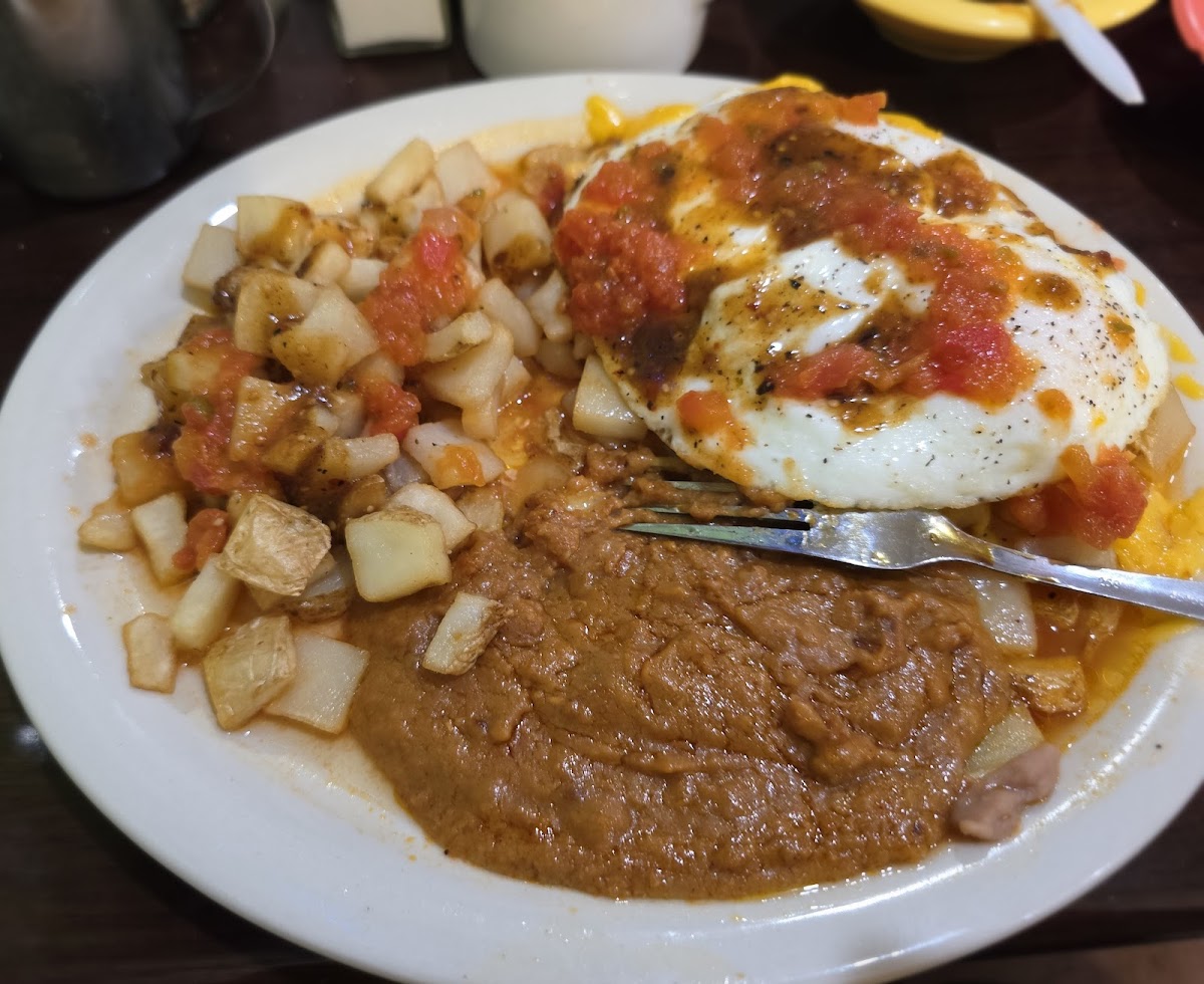 Sunrise Restaurant - Photo 5