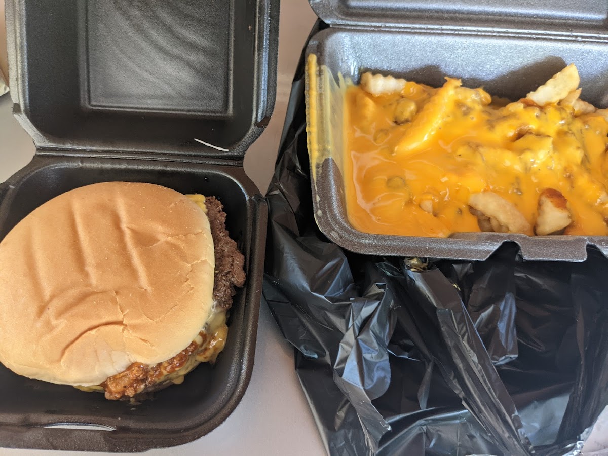 Sam's Super Burger - Photo 6