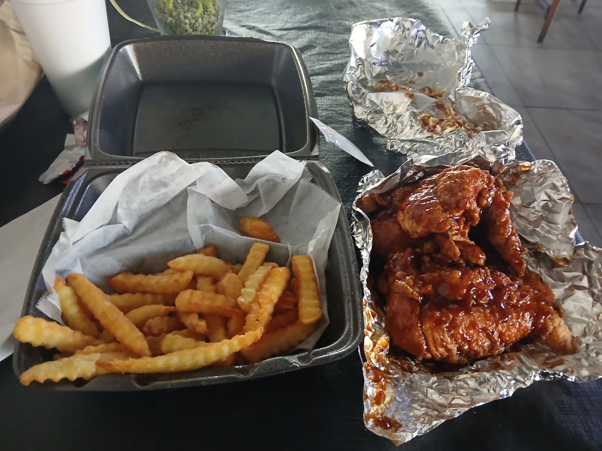 Sunday Morning Catfish and More - Photo 5