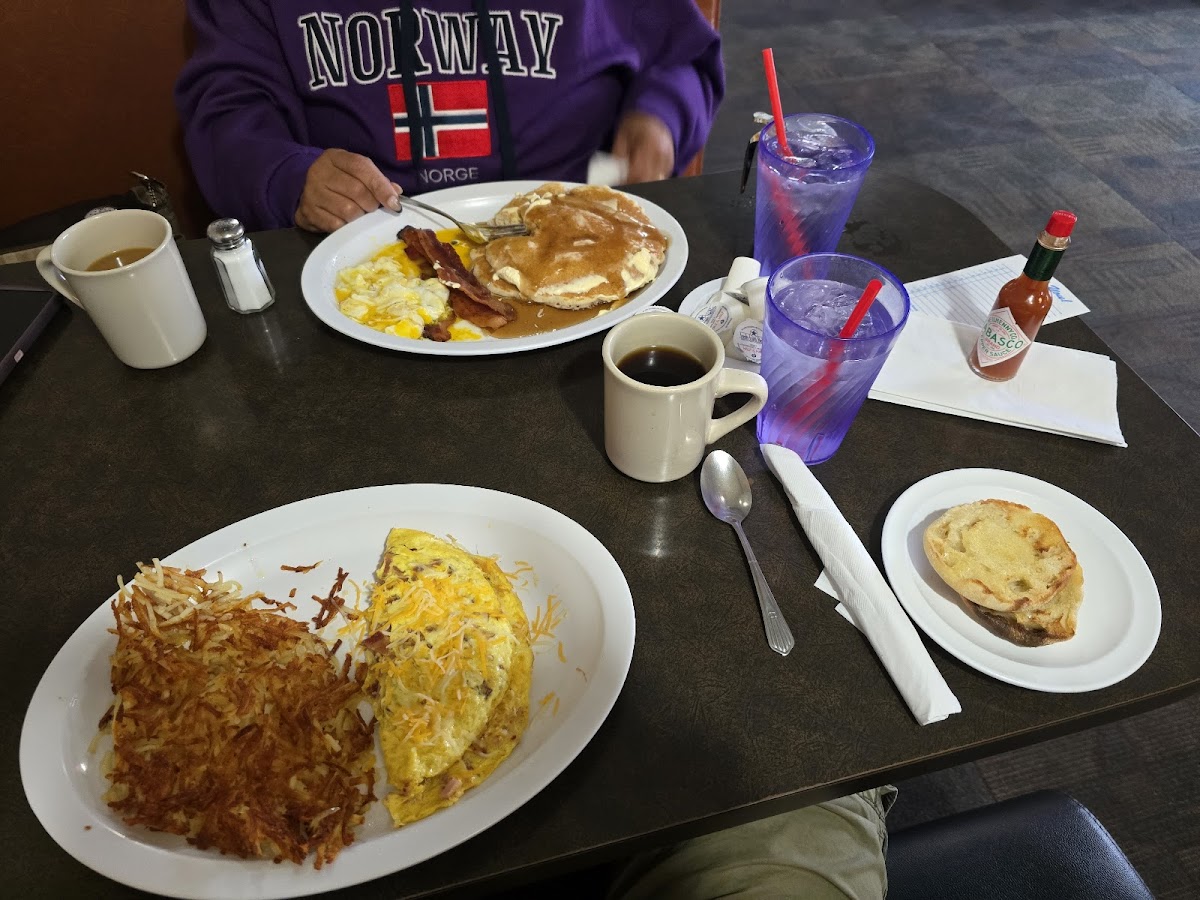 The House Cafe Richardson - Photo 5