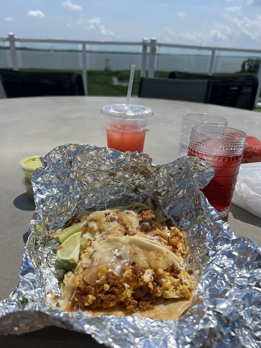 California Street Tacos - Photo 3
