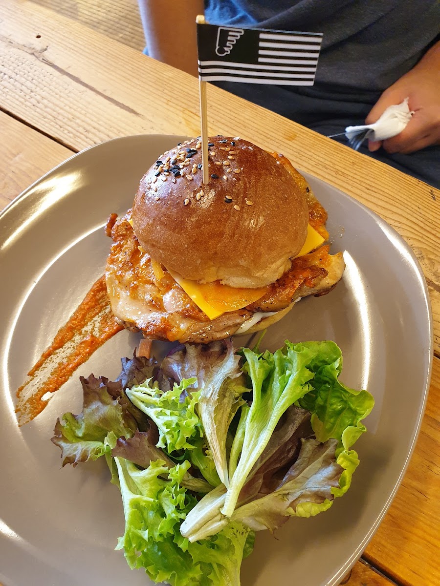 burgerak - Photo 6