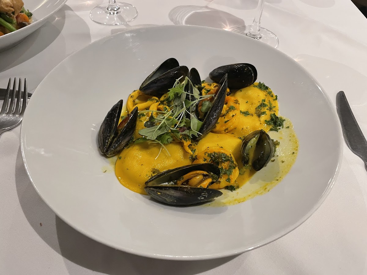 Chianti Restaurant - Photo 7