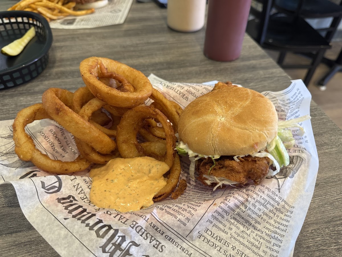 Mama Easley's - Photo 7