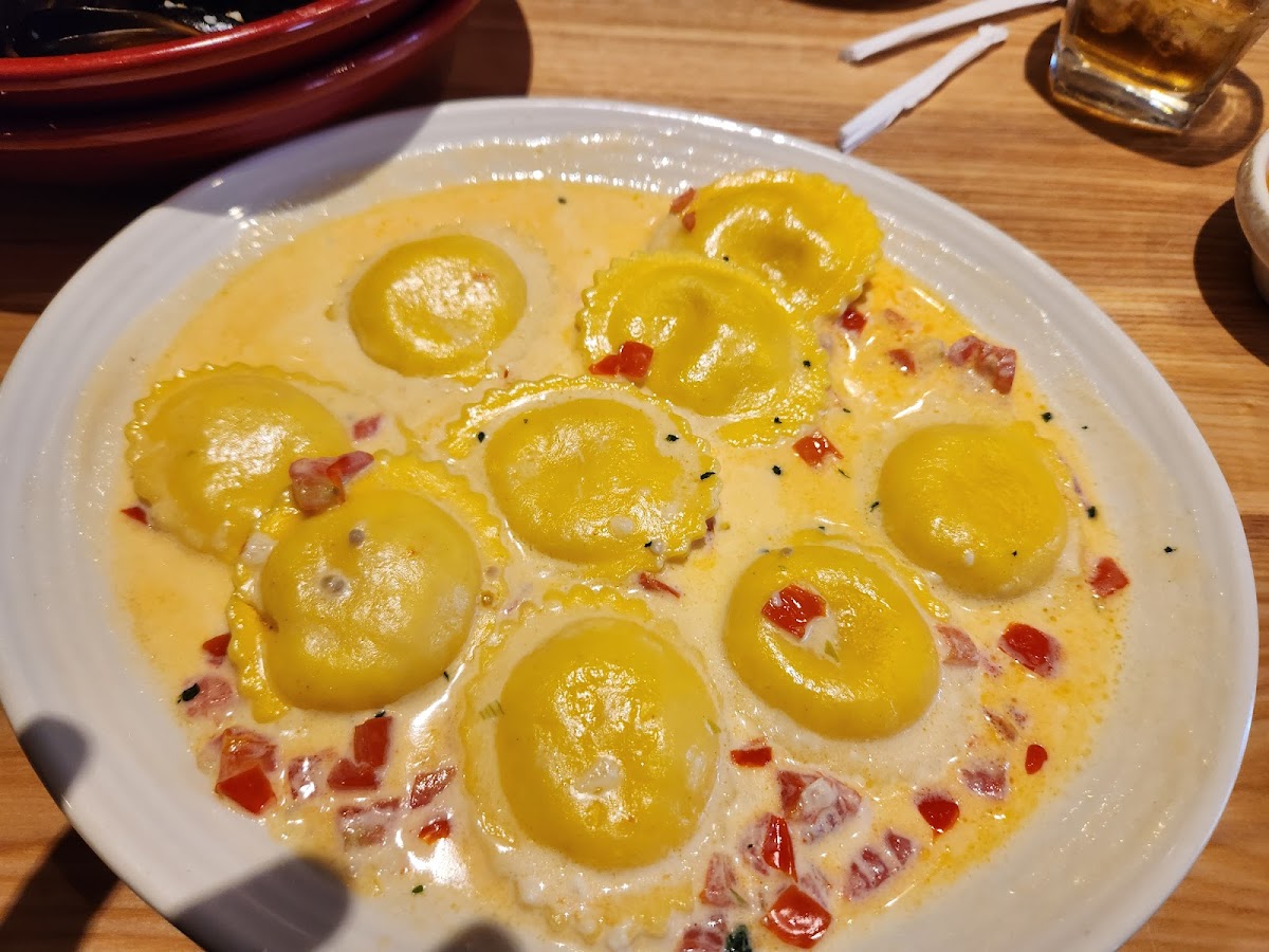 Carrabba's Italian Grill - Photo 6