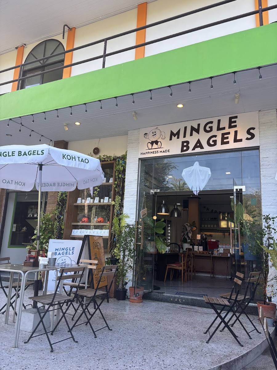 Mingle Bagels