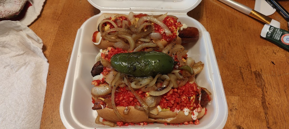 El Original Martinez Hotdogs - Photo 2