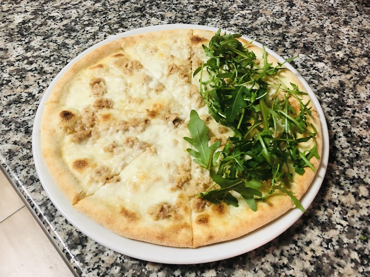 Oscar Pizza & Kebab - Photo 2