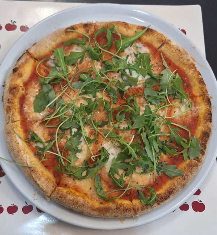Oscar Pizza & Kebab - Photo 3
