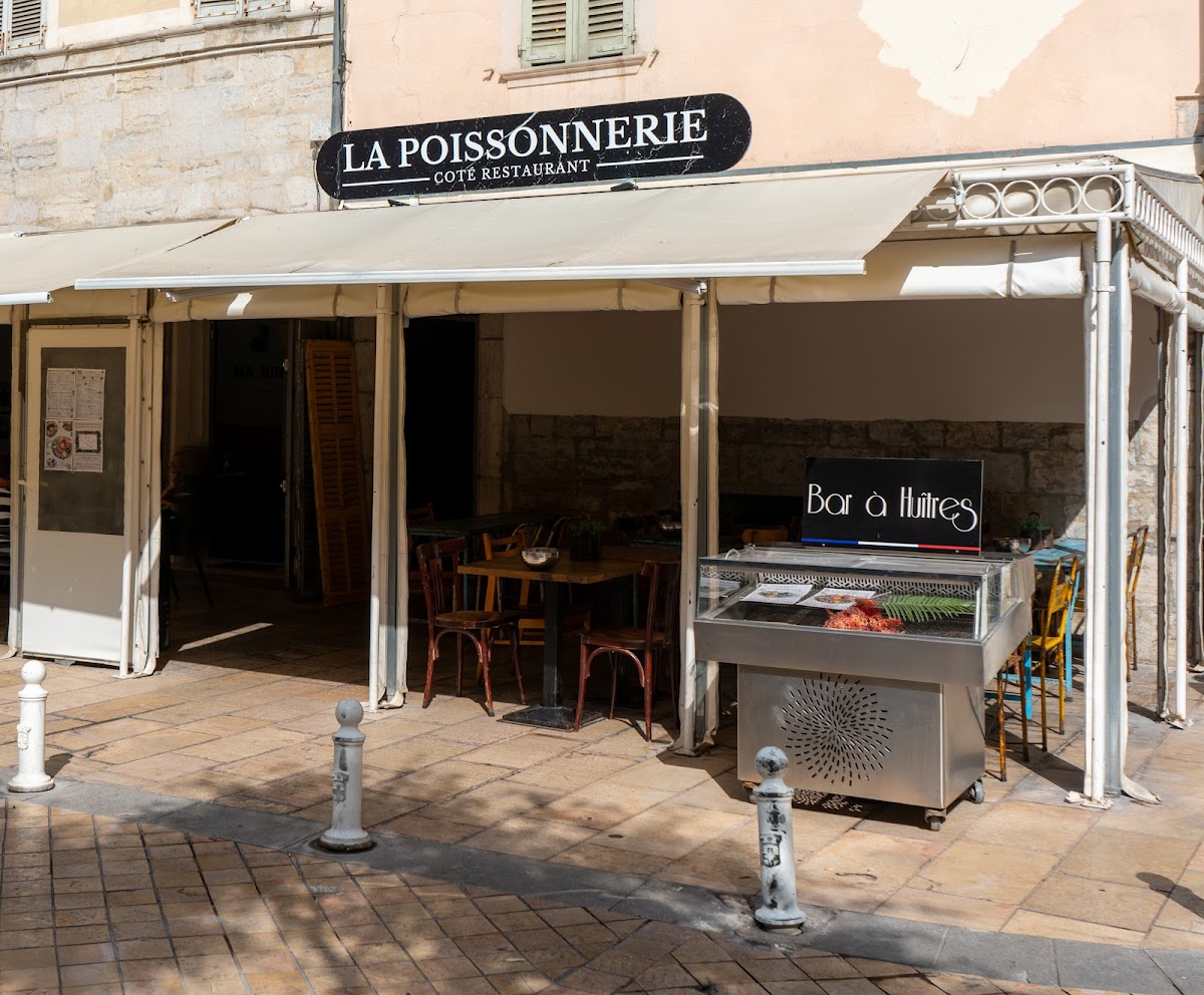La POISSONNERIE Cote Restaurant