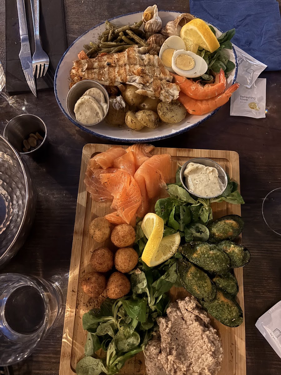 La POISSONNERIE Cote Restaurant - Photo 3