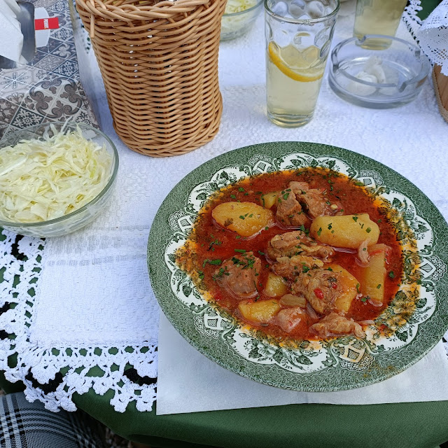 Gulas De Porc