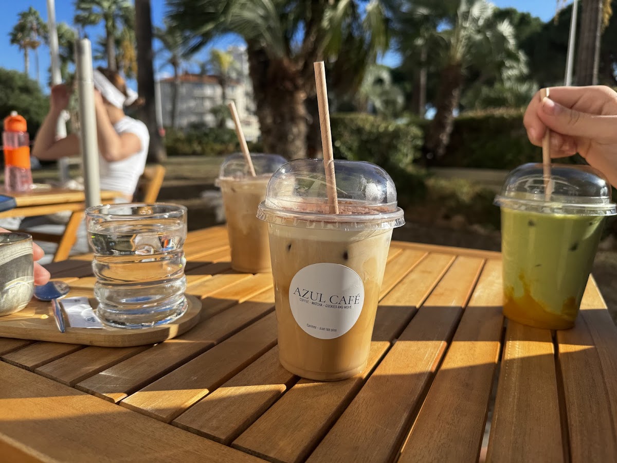 Azul Café - coffee shop - Photo 4