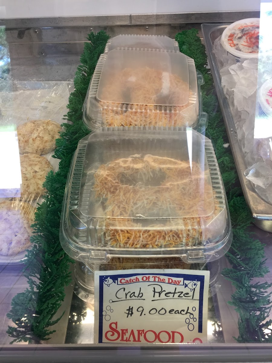 Captain Dick's Crabs - Photo 6