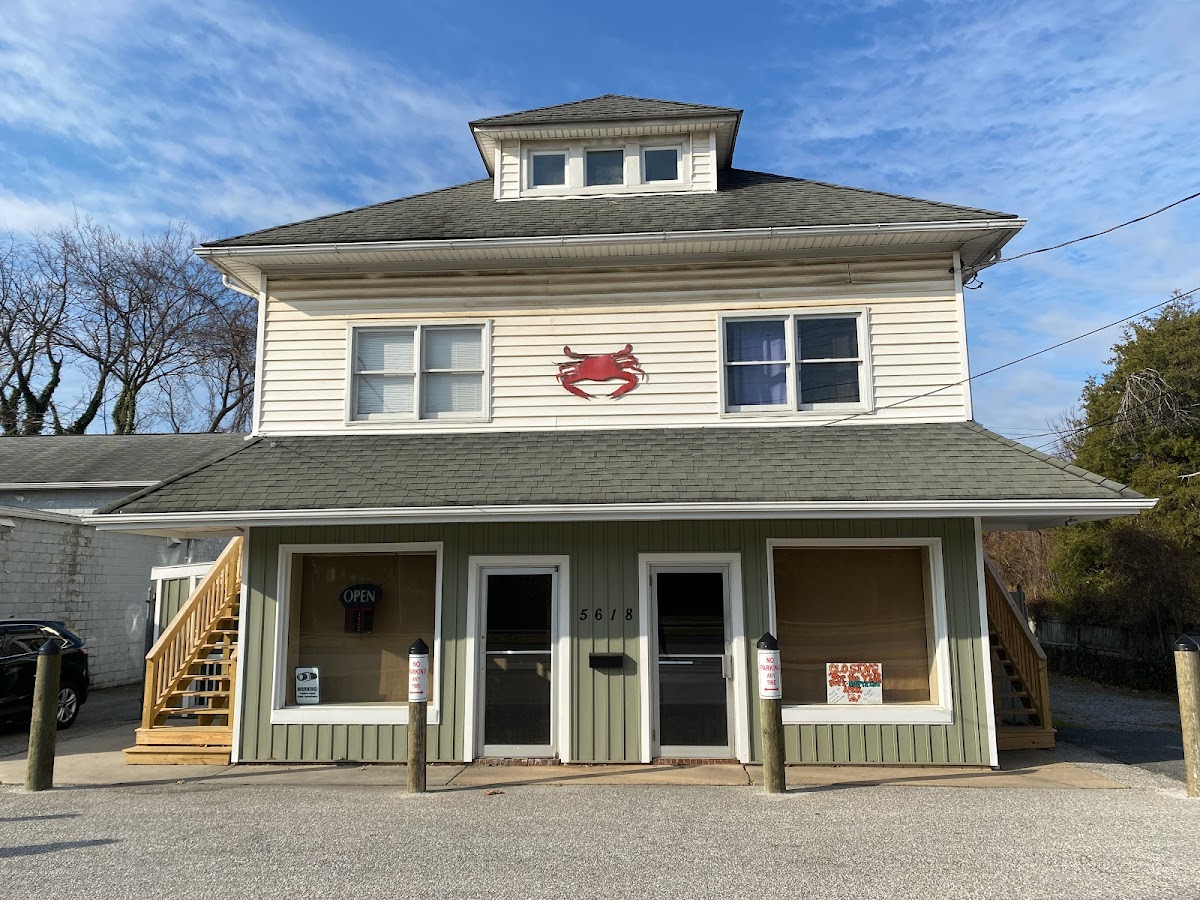 Captain Dick's Crabs - Photo 8