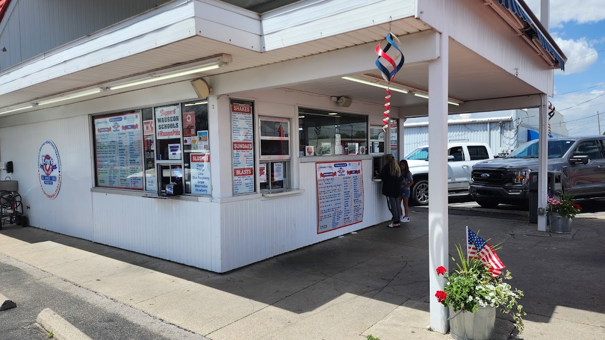 Tiny's Dairy Barn