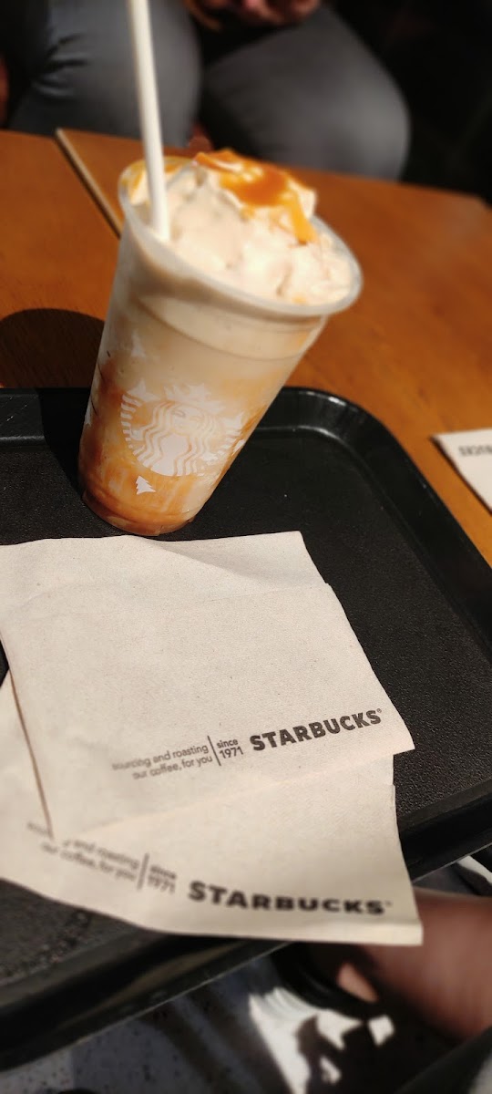 Starbucks™ - Vermosa - Photo 6