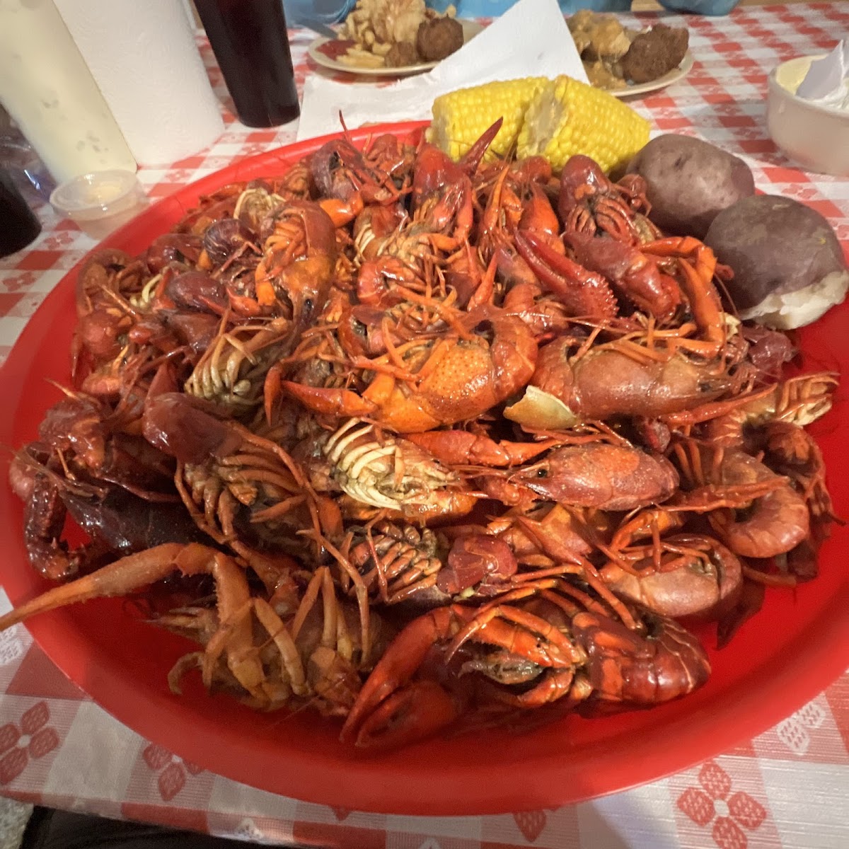 Carl’s Catfish Hut - Photo 7