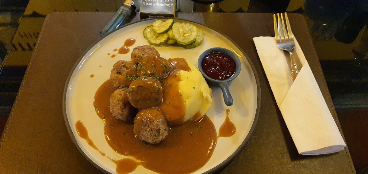 Sweden Restaurant - Photo 3