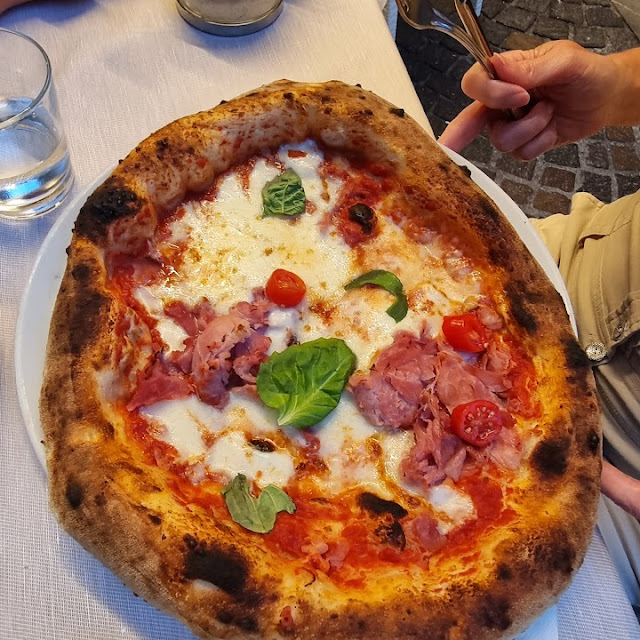 Pizza Napoletana