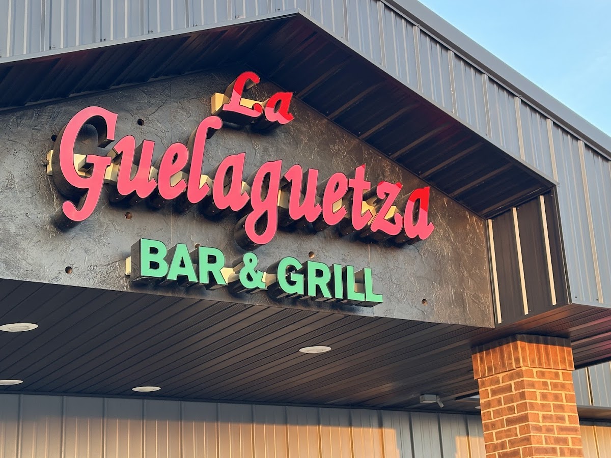 La Guelaguetza Bar & Grill