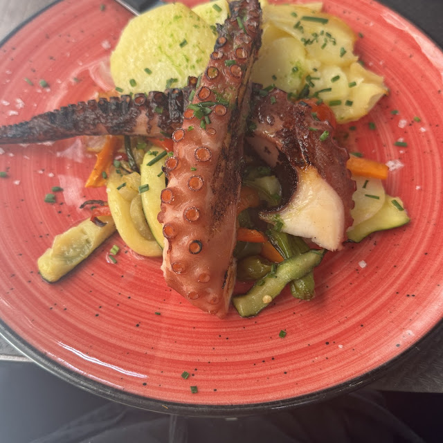 Grilled Octopus with Potatoes