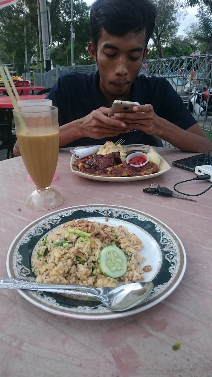 Kunak Western Food - Photo 9