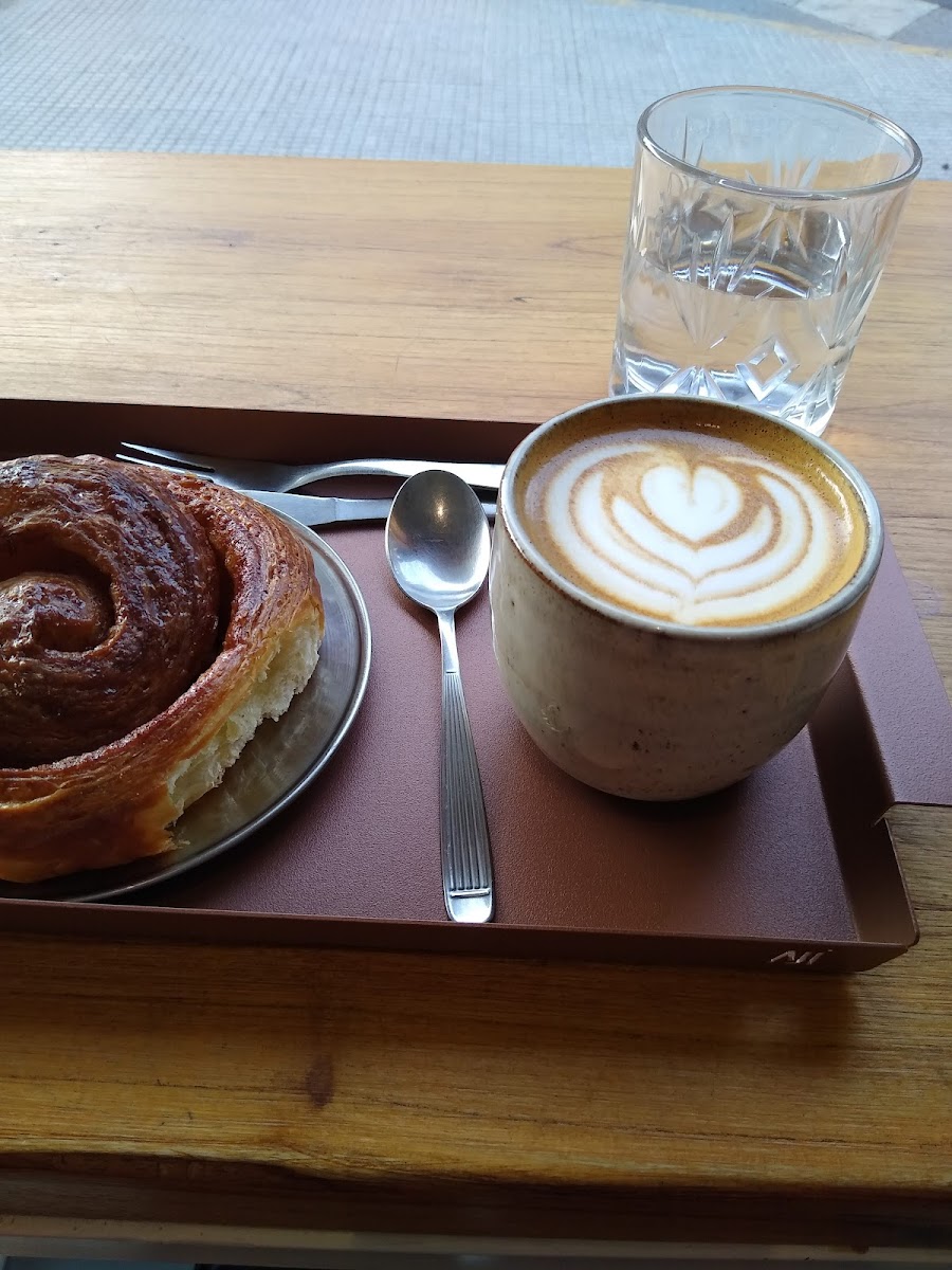 Jaramillo Cafe - Photo 4
