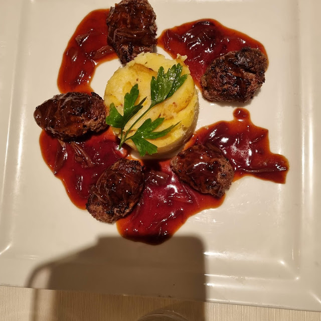 Quenelles de Foie