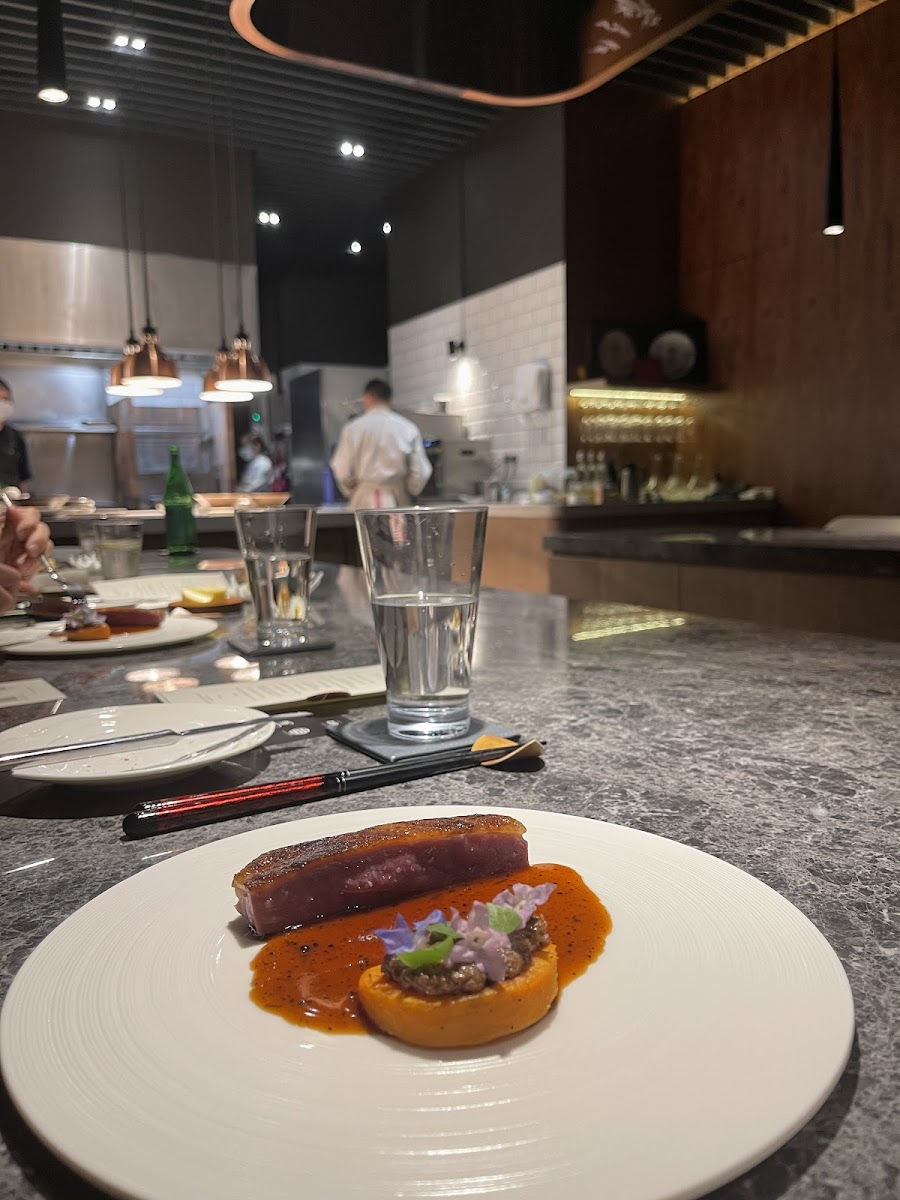 Hide Restaurant | Ritz Carlton Residences - Photo 9