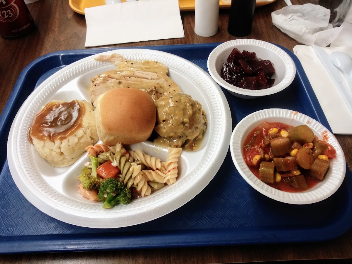 Toni's Food Store - Photo 4
