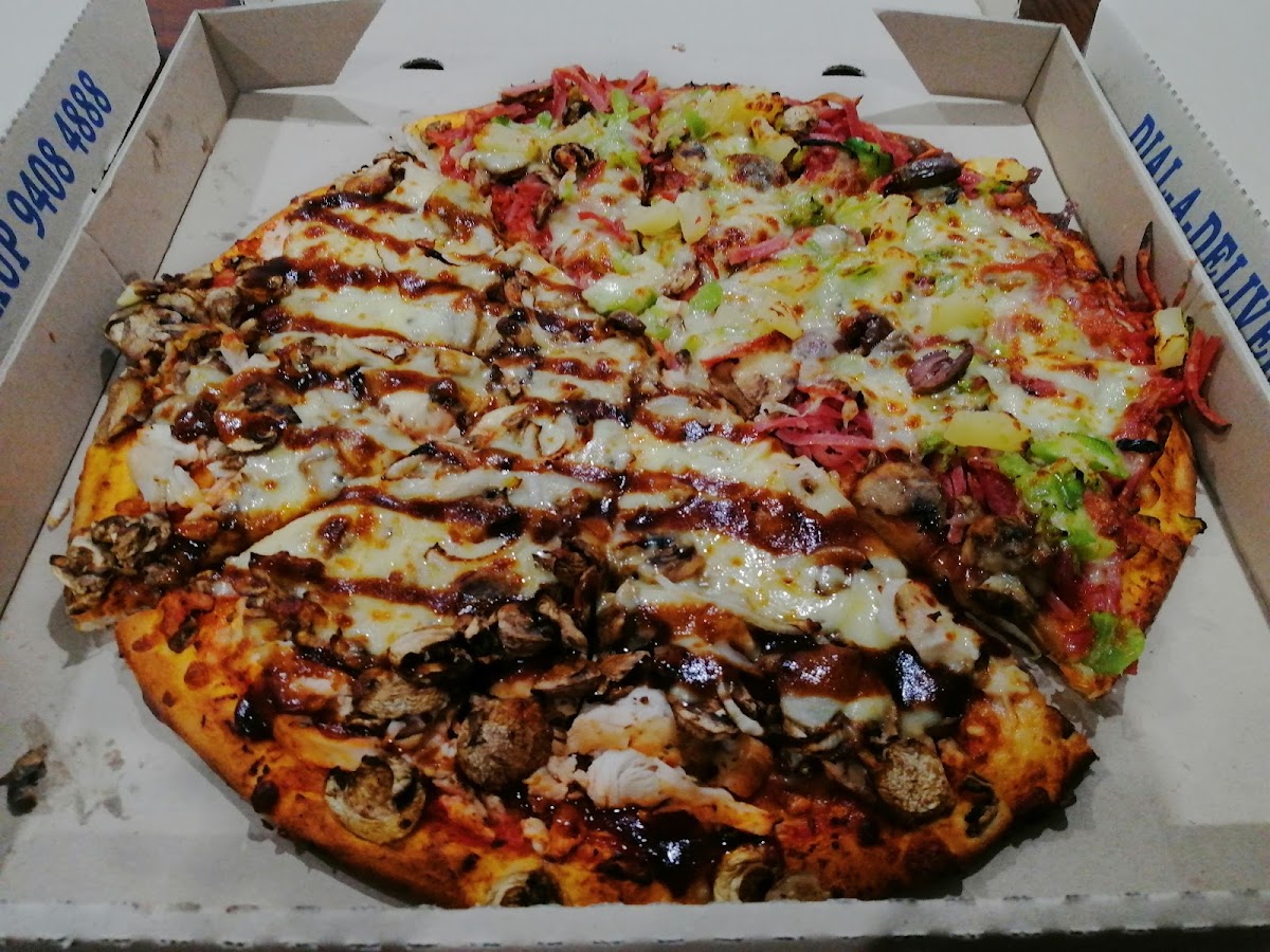 Greenbrook Dial-A-Pizza - Photo 8