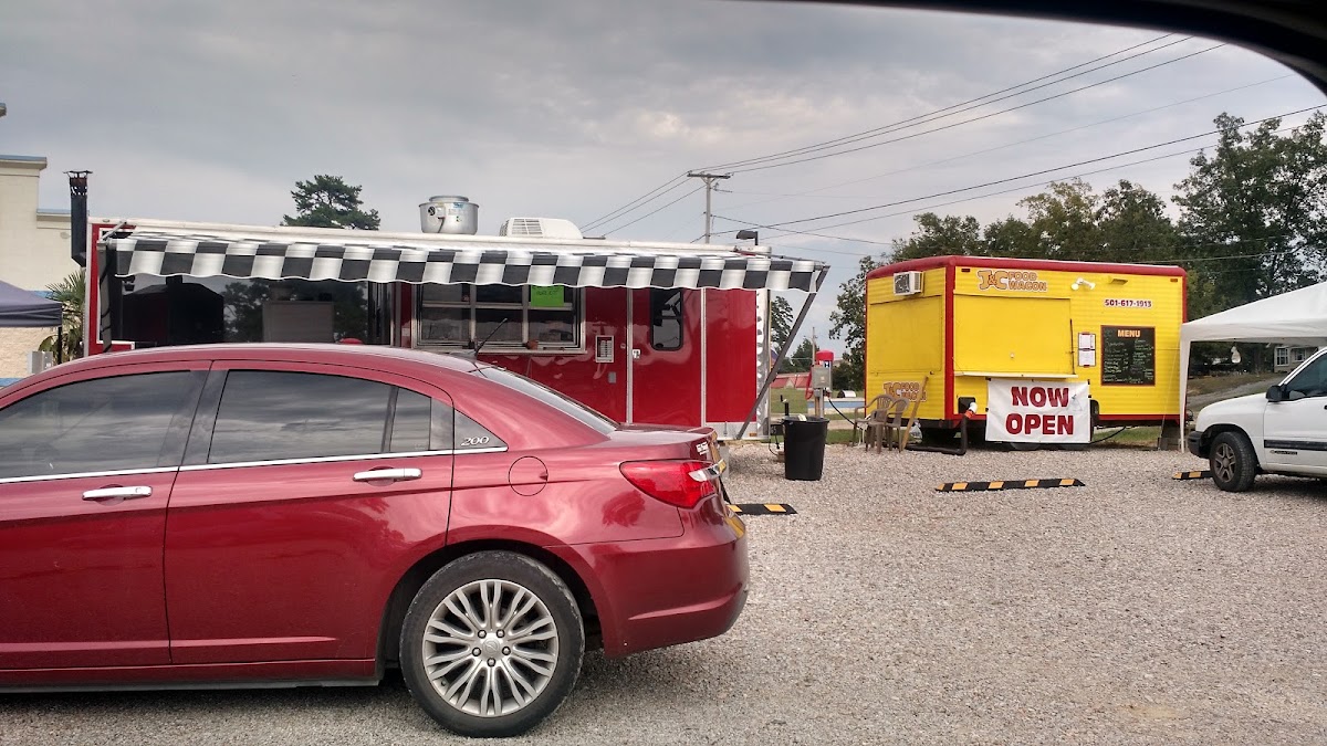 Food Truck Court - Photo 7